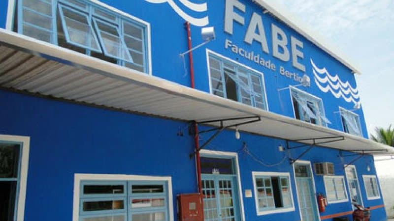 Faculdade Bertioga - 1