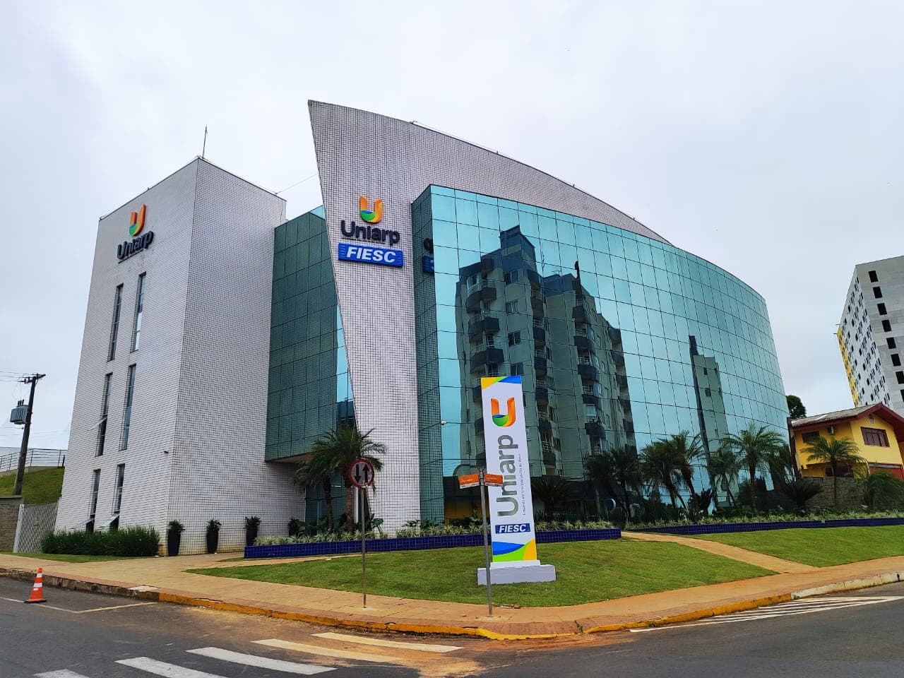 Universidade Alto Vale do Rio do Peixe - 1